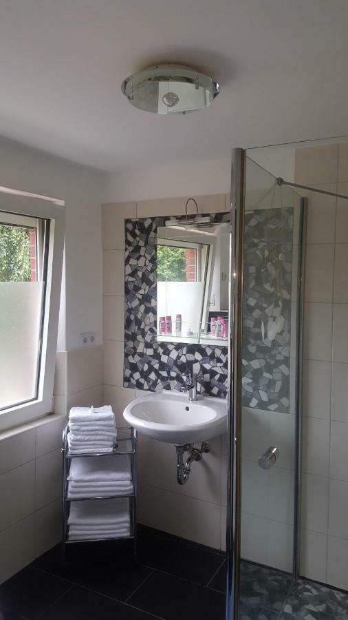 Haus Hoelderlin Wilhelmshaven Luaran gambar
