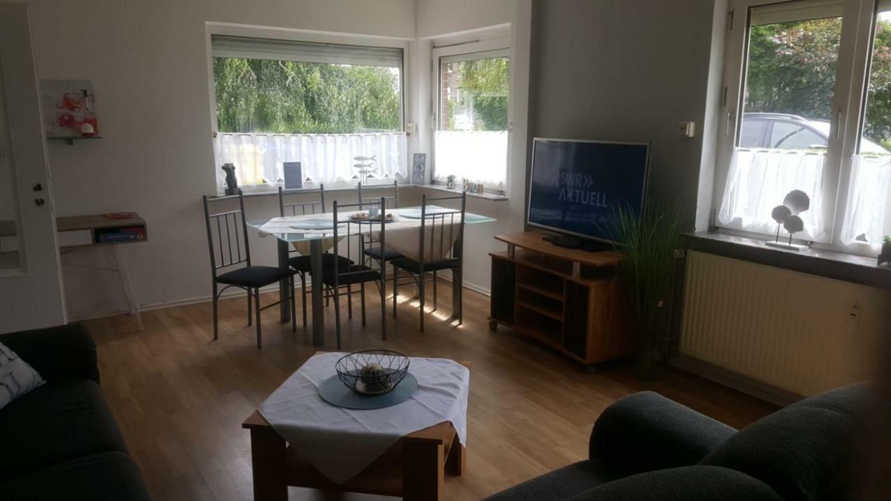 Haus Hoelderlin Wilhelmshaven Luaran gambar